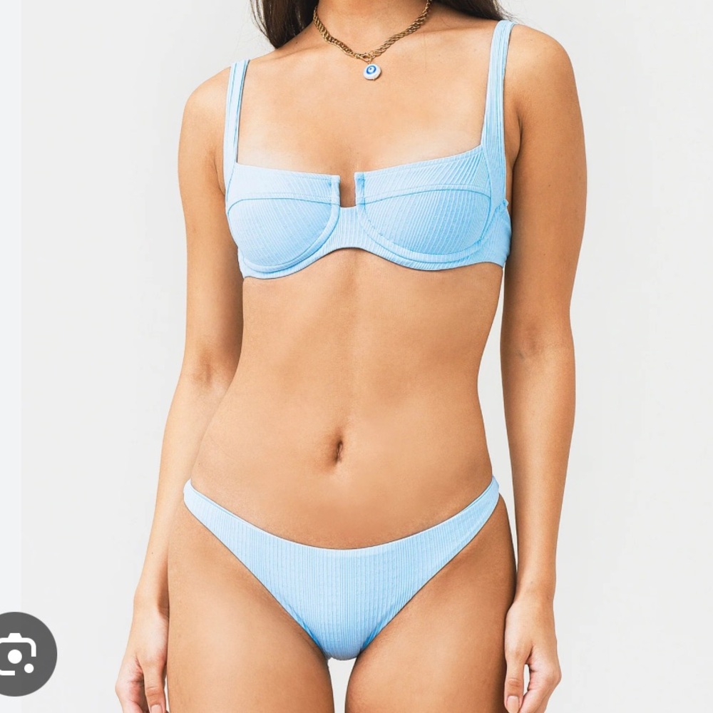 NWT light blue Lspace Camellia set